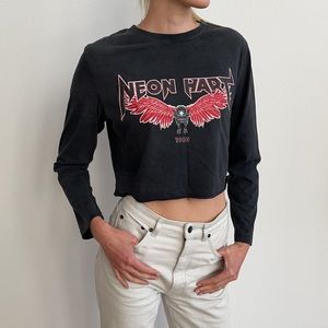 Neon hart graphic vintage cropped T-shirt size S